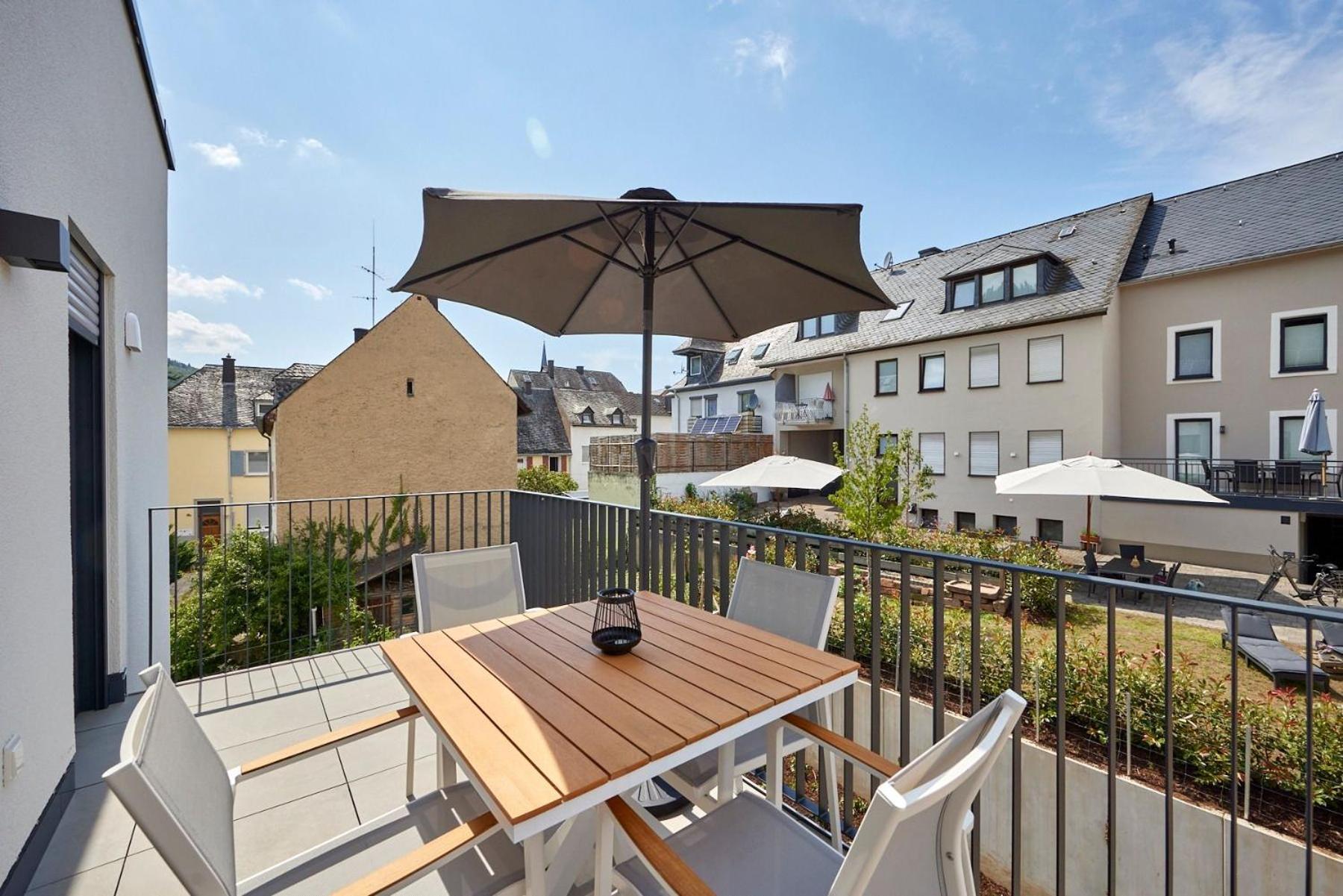 Neu!!! Moselbleibe Weingartenhaus 베른카슈텔쿠에스 외부 사진